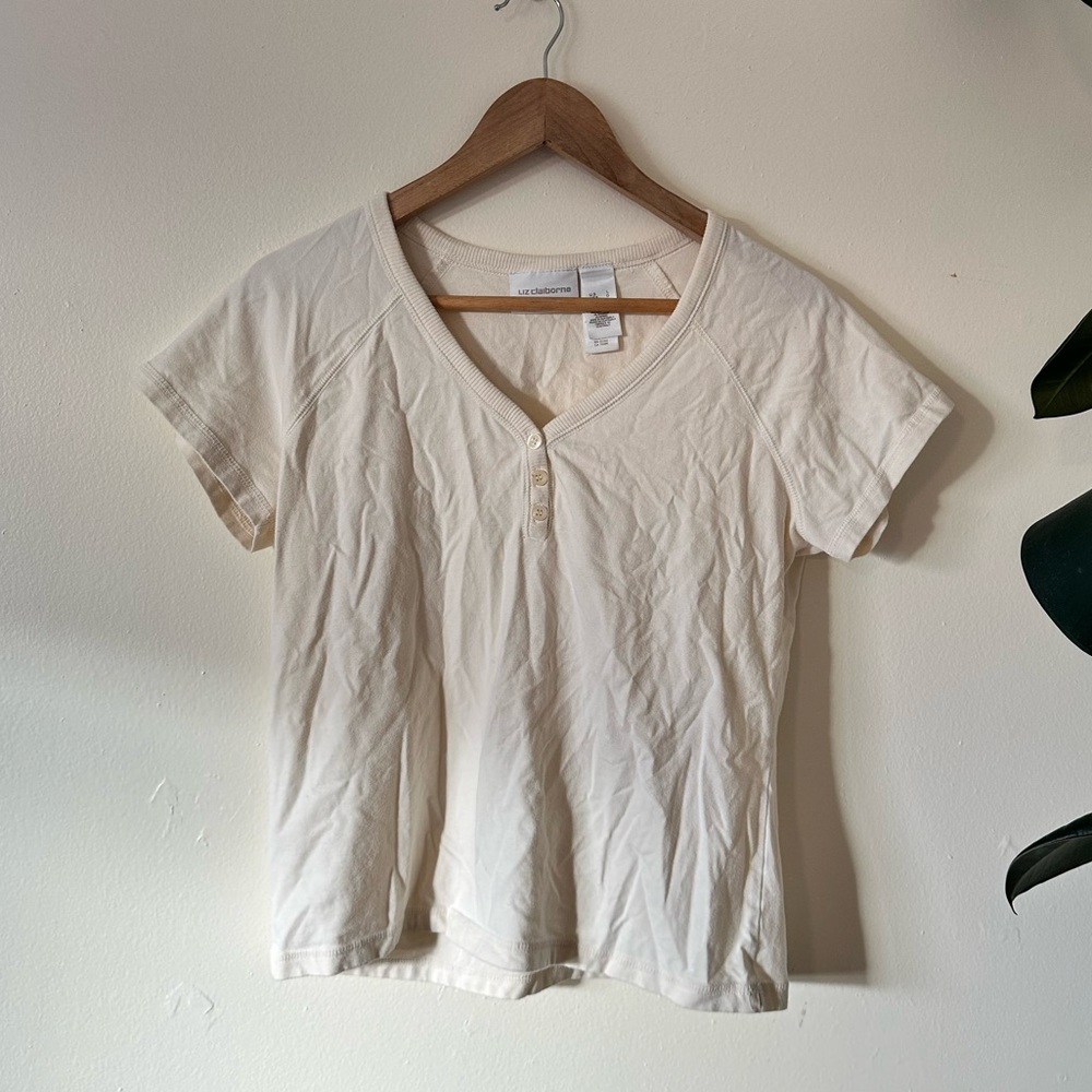 Liz Claiborne white v-neck tee shirt